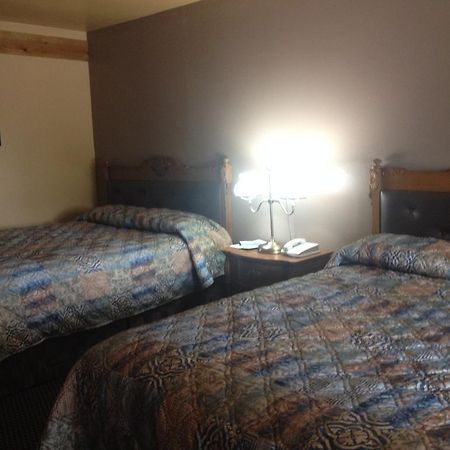 Executive Inn Goliad Номер фото