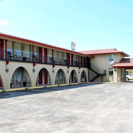 Executive Inn Goliad Екстер'єр фото